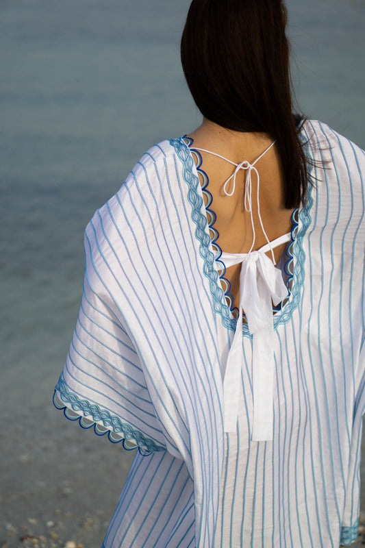 Robe - White